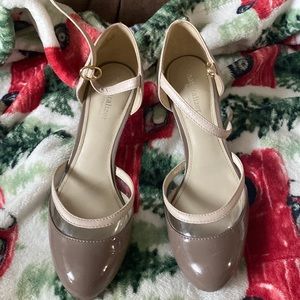 Ladies pair of Naturalizer heels